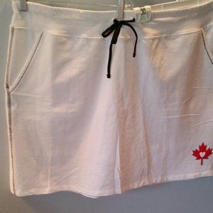 EH! White skort NWOT